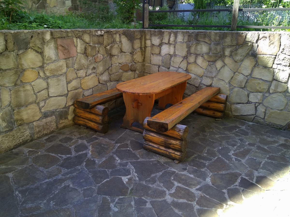 Oskolok Dovbusha Mini-Hotel Яремча Экстерьер фото