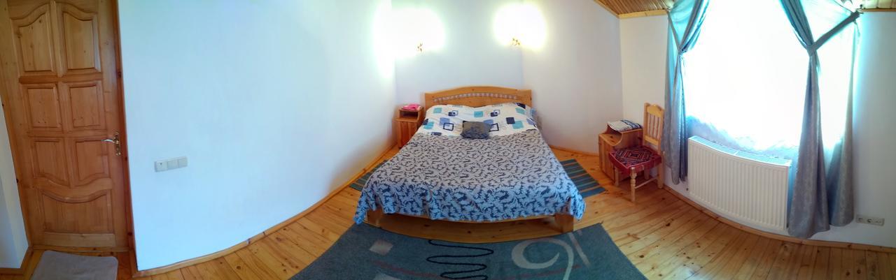 Oskolok Dovbusha Mini-Hotel Яремча Номер фото